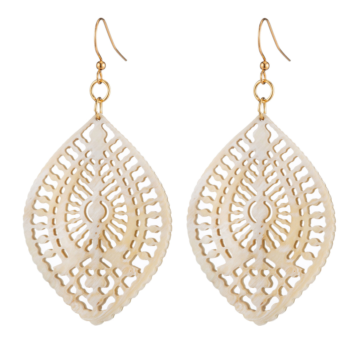 CTE74 Natural Horn Carved Drop Earring On Wire