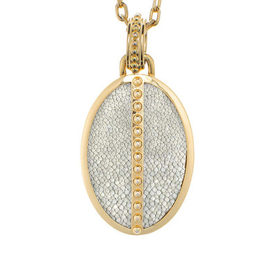 Ava Yellow Gold Pendant  Shagreen