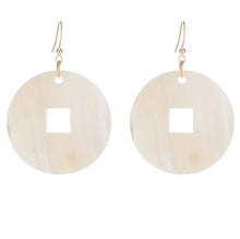 CTE47 Light Natural Horn Disk On Wire