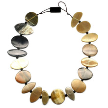 CTN145 Horn Pebble Necklace