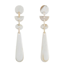 CTE61 Natural Horn Drop Earring On Post