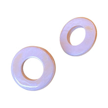 CTE117 Natural Horn Small Ring On Post