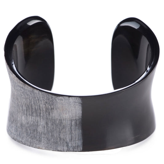 CTB174  Concave Natural Horn Cuff