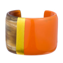 CTB110 Natural Horn Cuff Lacquer Accents, Poppy