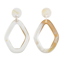 CTE58 Natural Horn Geometric Drop Earring On Post