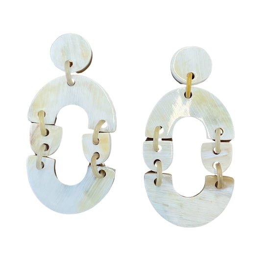 CTE114 Natural Horn Drop Earring On Post