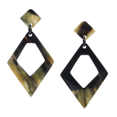 CTE101 Natural Horn Drop Earring On Post
