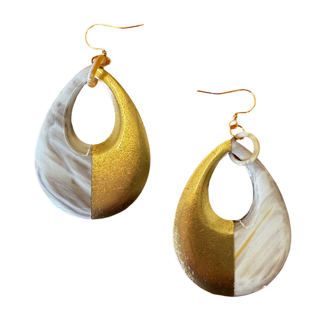 CTE123G  Horn Oval With Lacquer On Wire