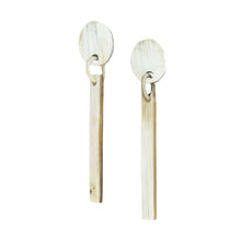 OSE02  Lt. color horn stick earring drop on post
