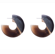 CTE49 Honey Horn Flat Crescent On Post