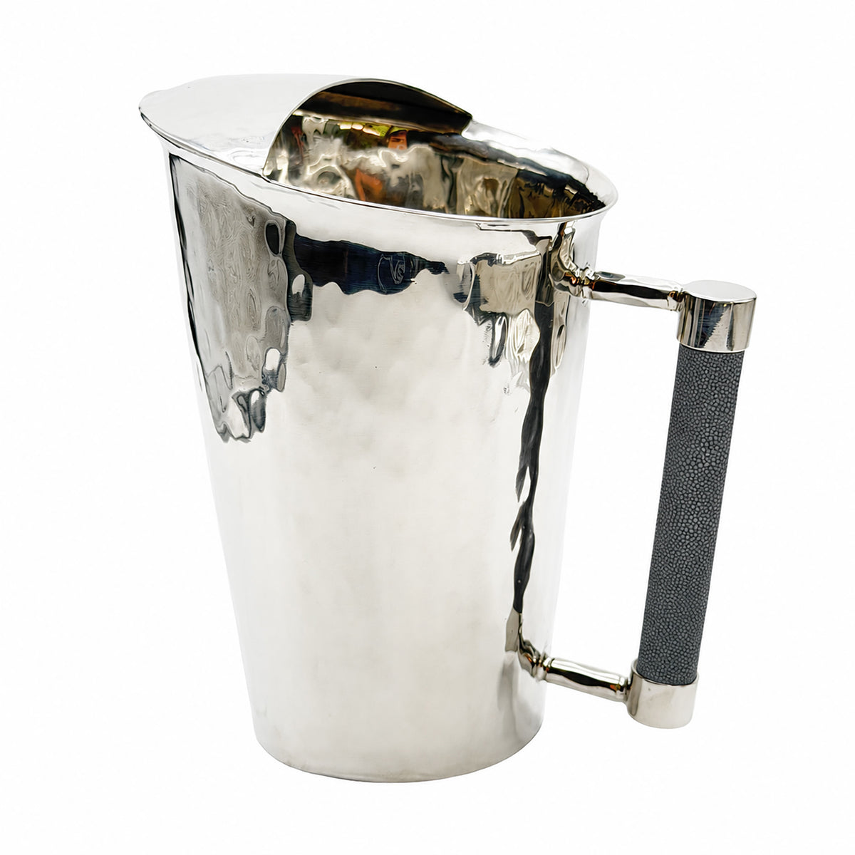 Forged SS 7 in Pitcher With Shagreen Handle
