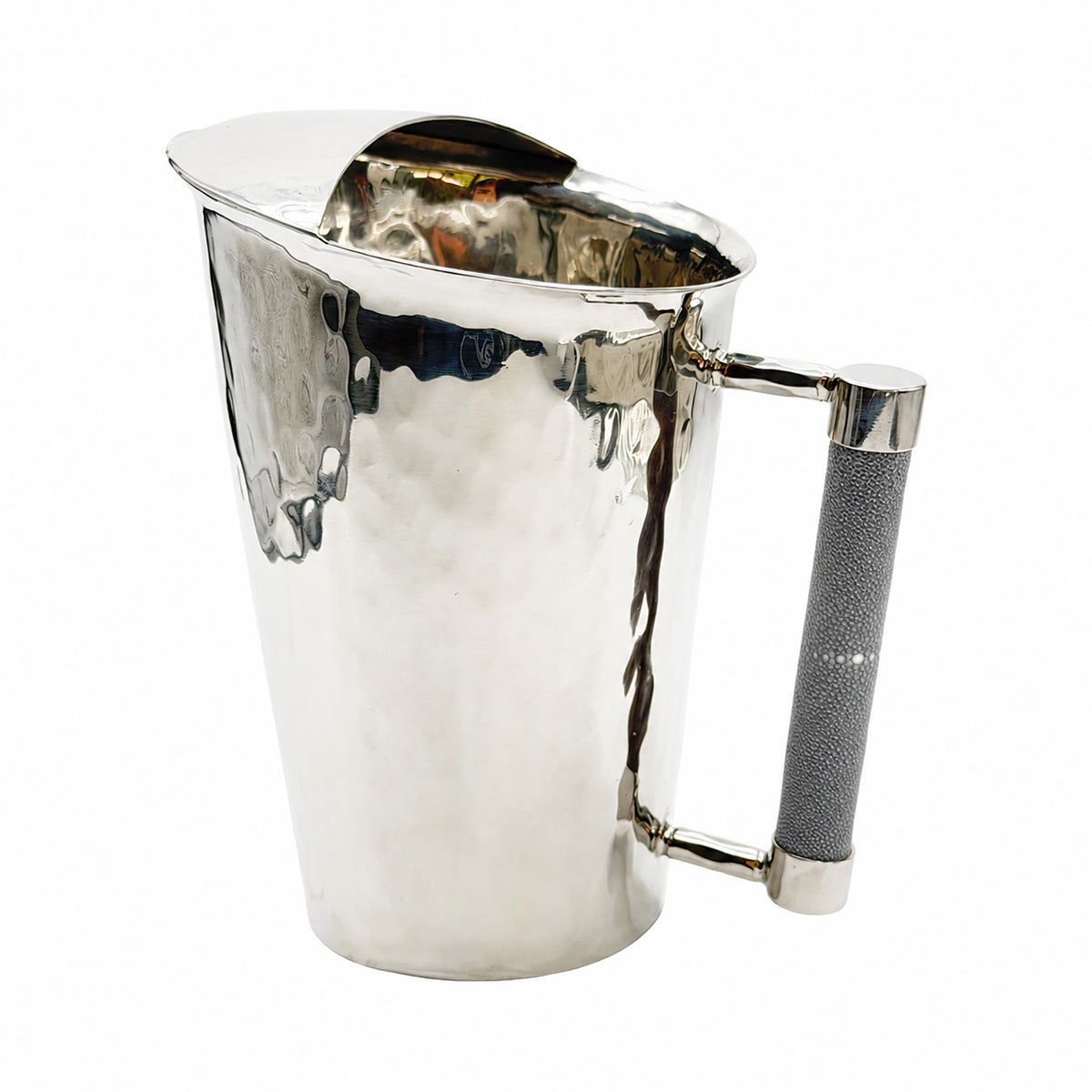Forged SS 7 in Pitcher With Shagreen Handle