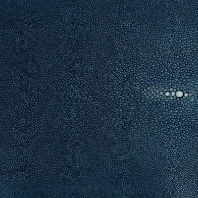 Ava White Gold Pendant  Shagreen