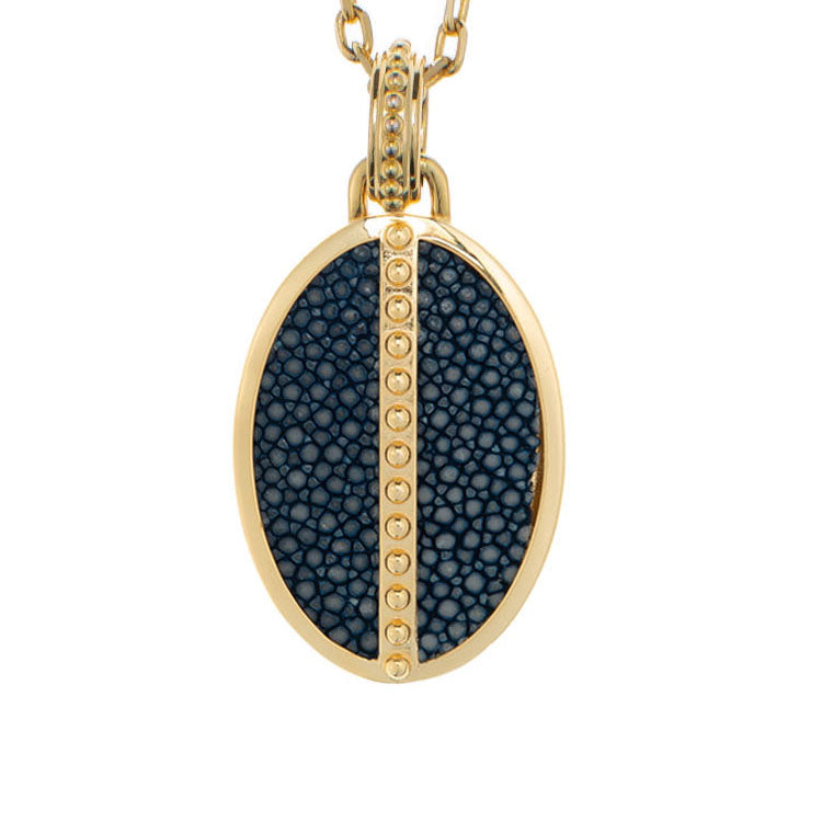 Ava Yellow Gold Pendant  Shagreen